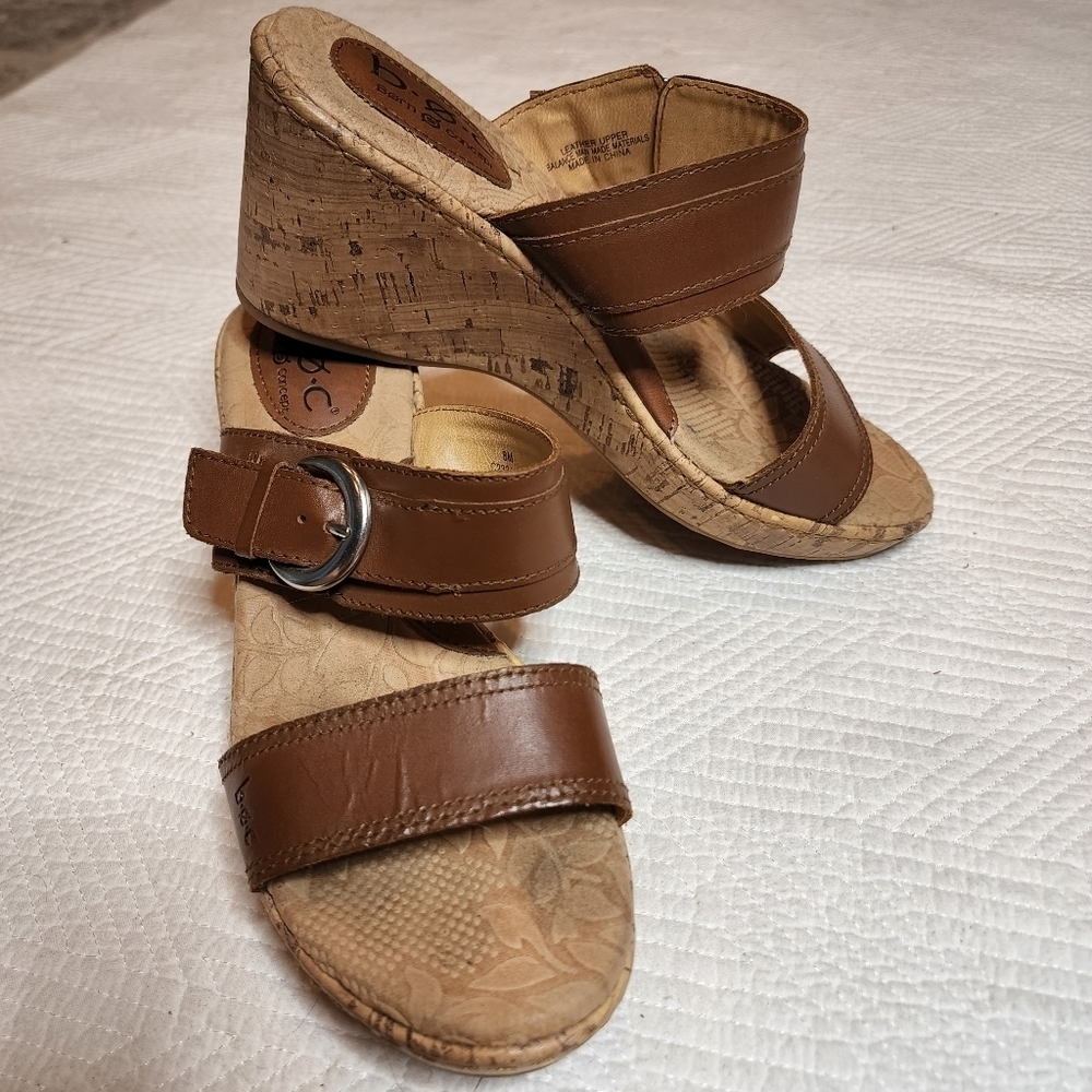 BOC‎ leather wedge sandals.